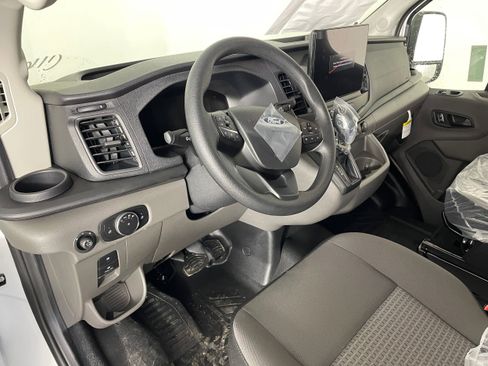 New 2026 Ford Transit 250 Base image 2