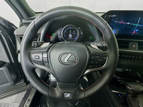 Used 2024 Lexus UX 250h F Sport image 15