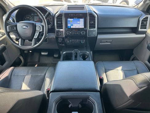 Used 2017 Ford F150 XLT w/ Equipment Group 302A Luxury AWD/4WD image 11