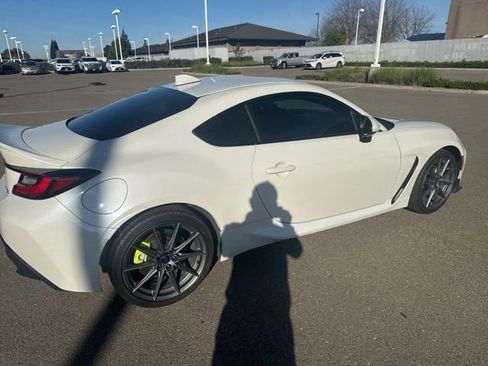 Used 2023 Subaru BRZ Limited image 8