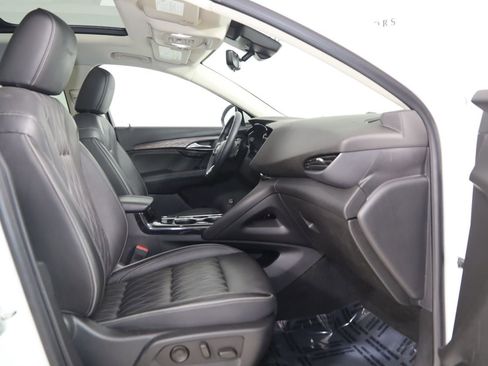 Used 2021 Buick Envision Avenir w/ Technology Package II image 13