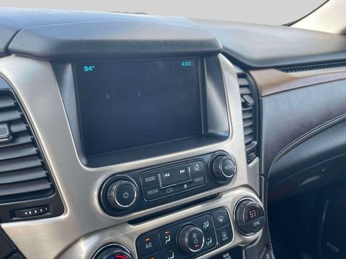Used 2019 GMC Yukon XL Denali w/ Open Road Package AWD/4WD image 31