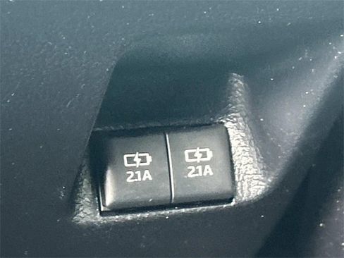 Used 2022 Toyota 4Runner TRD Off-Road image 21