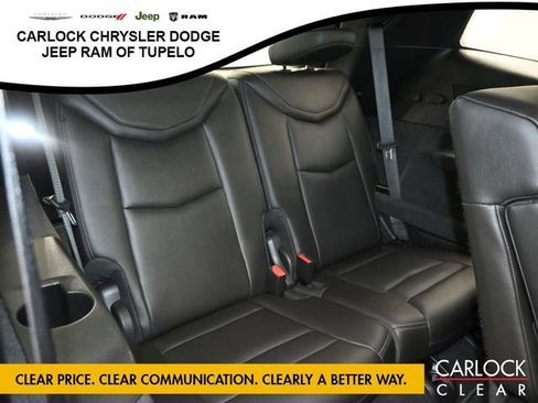 Used 2023 Cadillac XT6 Premium Luxury image 38