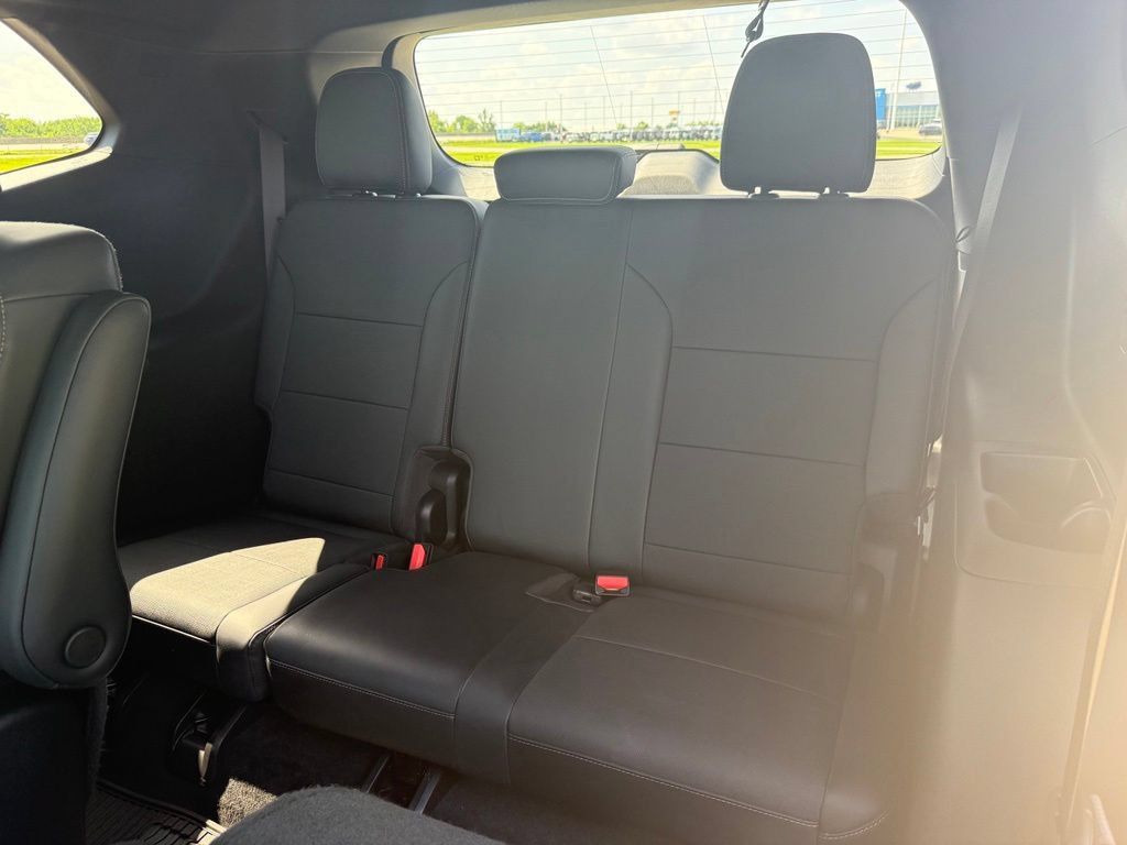 Used 2025 Buick Enclave Preferred w/ LPO, Floor Liner Package FWD image 15
