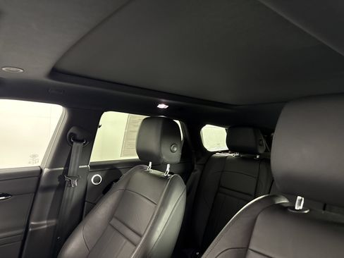 Used 2024 Land Rover Range Rover Evoque S AWD/4WD image 21