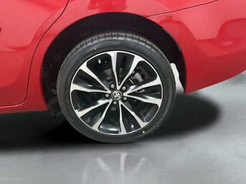 Used 2017 Toyota Corolla SE w/ Body Protection Package FWD image 25