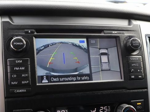 Used 2018 Nissan Titan PRO-4X image 34