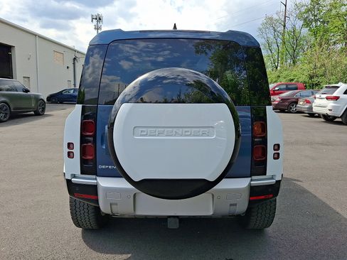 Used 2024 Land Rover Defender 110 S AWD/4WD image 5
