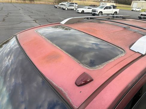 Used 2011 Nissan Armada Platinum w/ 2nd Row Captain Seat Pkg image 13