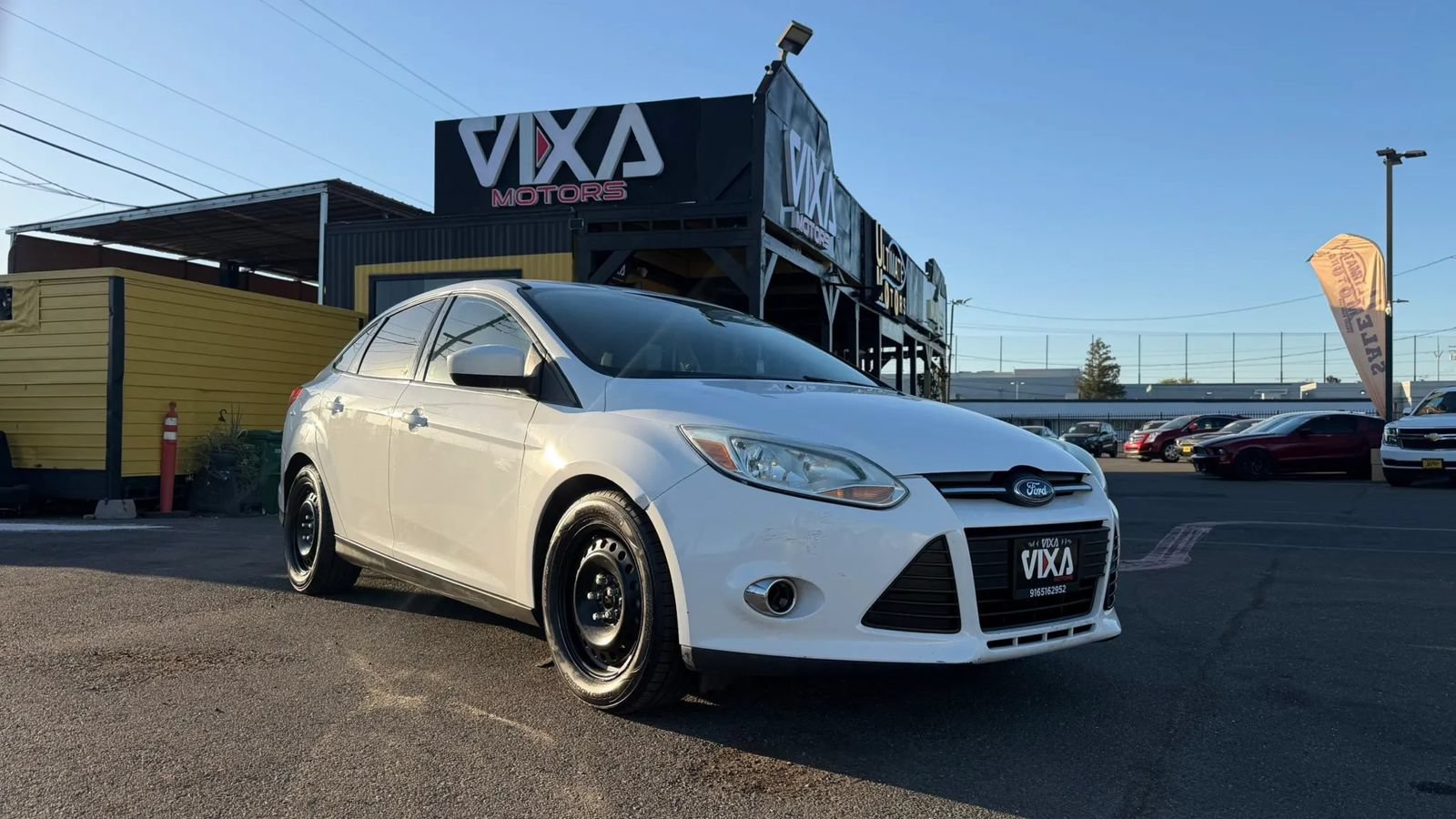 Used 2012 Ford Focus SE FWD image 3
