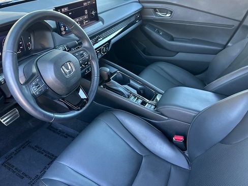 Used 2023 Honda Accord Sport image 10