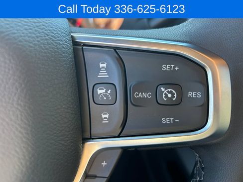New 2026 RAM 2500 Big Horn AWD/4WD image 18