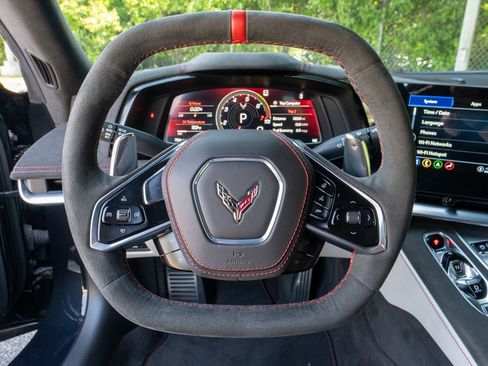 Used 2023 Chevrolet Corvette Stingray image 25