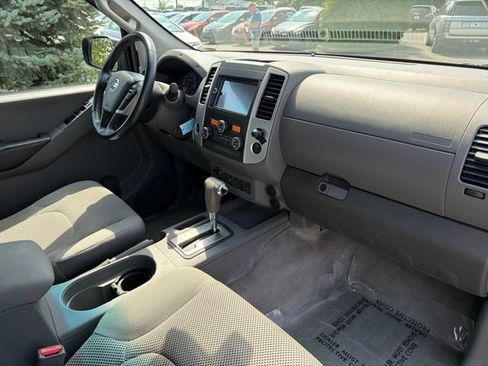 Used 2014 Nissan Frontier SV w/ SV Value Truck Package AWD/4WD image 26