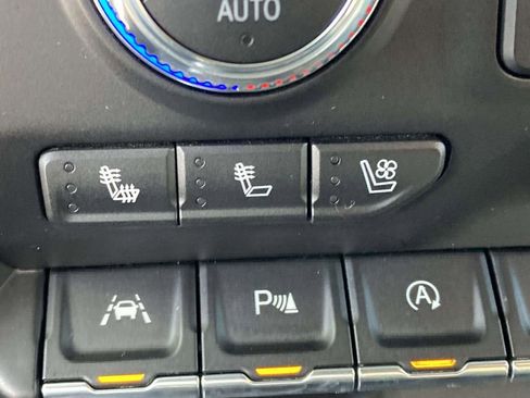 Used 2020 GMC Sierra 1500 SLT w/ SLT Premium Plus Package image 19