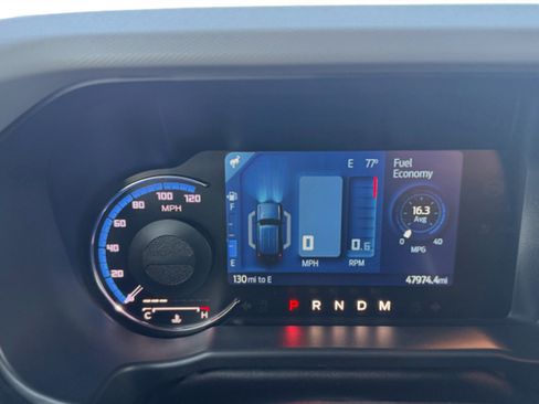 Used 2021 Ford Bronco Badlands image 14