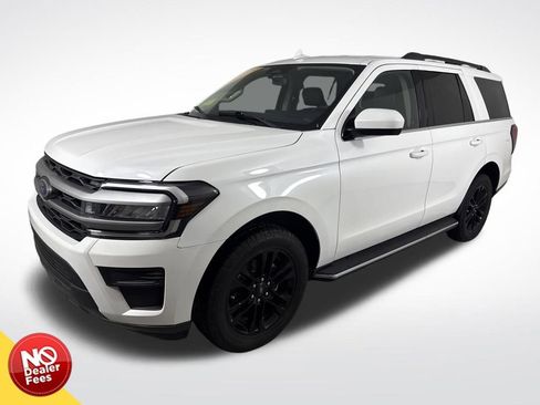 Used 2023 Ford Expedition XLT image 8