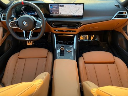 Used 2025 BMW 440i xDrive w/ Premium Package image 10
