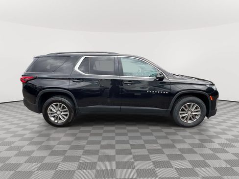 Used 2023 Chevrolet Traverse LT FWD image 7