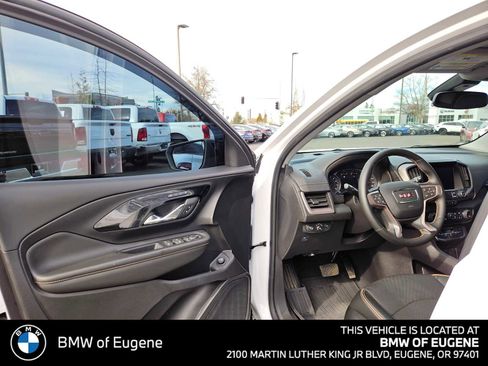 Used 2023 GMC Terrain AT4 AWD/4WD image 23