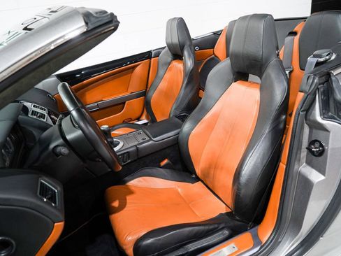 Used 2007 Aston Martin DB9 Volante image 10
