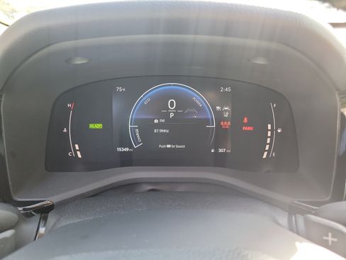 Used 2026 Toyota Camry SE w/ Multimedia Upgrade Package FWD image 31