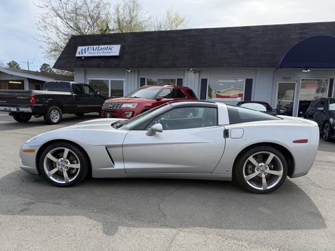 Used 2008 Chevrolet Corvette Base 2dr Coupe w/ Preferred Equipment Group image 5