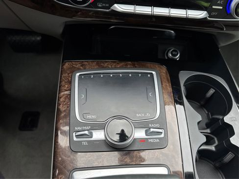 Used 2018 Audi Q7 3.0T Prestige image 32
