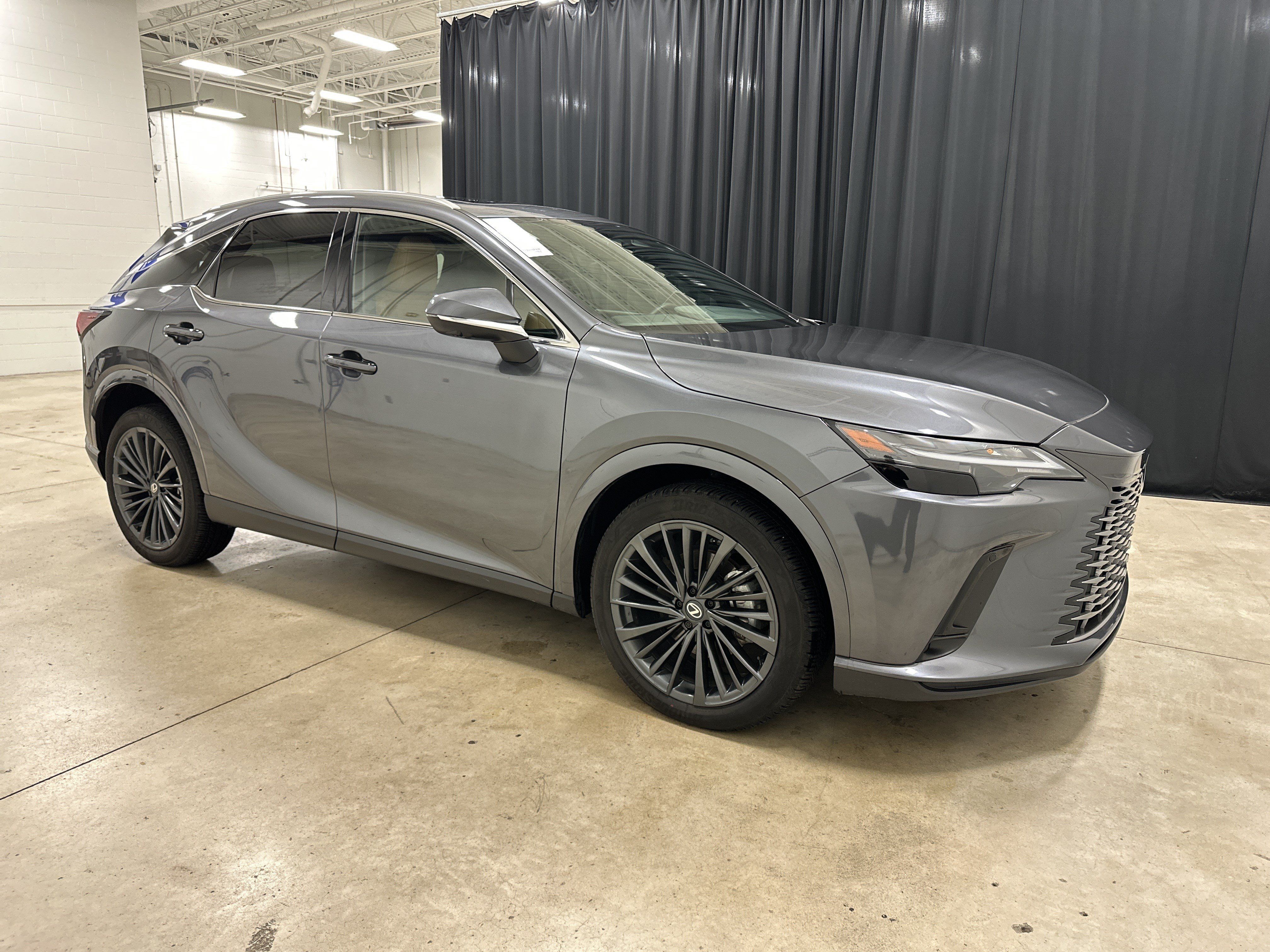 Used 2026 Lexus RX 350 Premium w/ Convenience Package AWD/4WD image 2