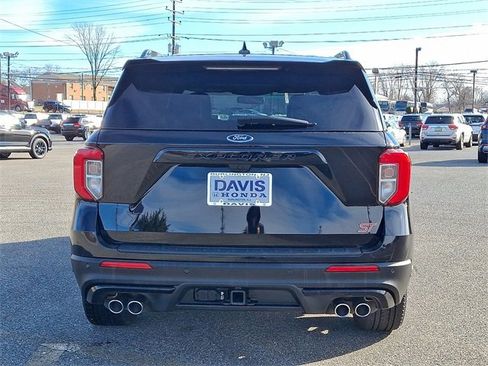 Used 2020 Ford Explorer ST w/ Premium Technology Package image 5