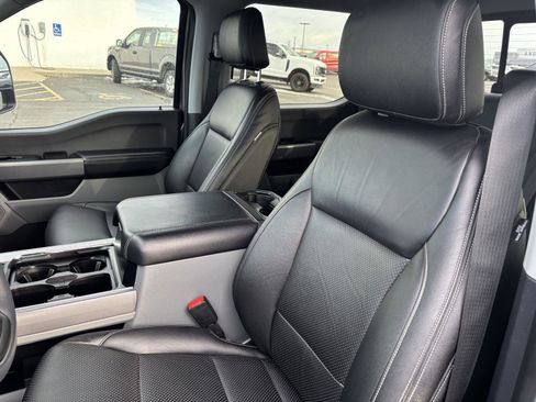 Used 2024 Ford F350 XLT w/ FX4 Off-Road Package image 19