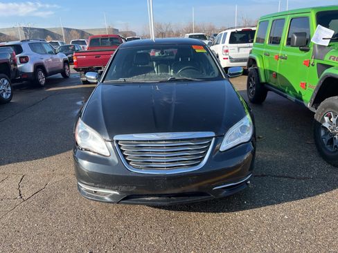 Used 2012 Chrysler 200 Limited image 22