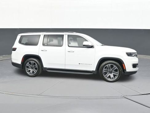 Used 2022 Jeep Wagoneer Series III image 18