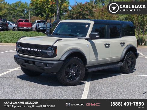 Used 2025 Ford Bronco Outer Banks AWD/4WD image 1