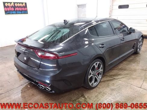 Used 2019 Kia Stinger GT image 3