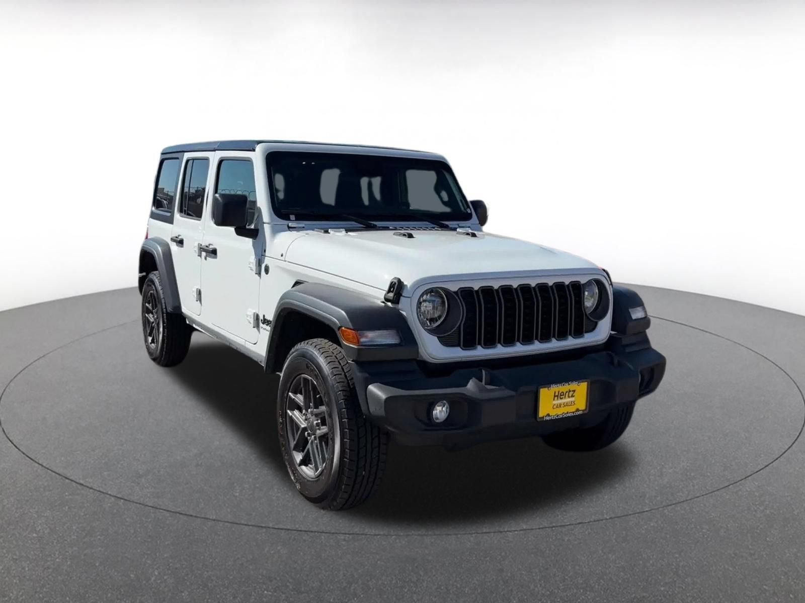 Used 2025 Jeep Wrangler Unlimited Sport AWD/4WD image 3