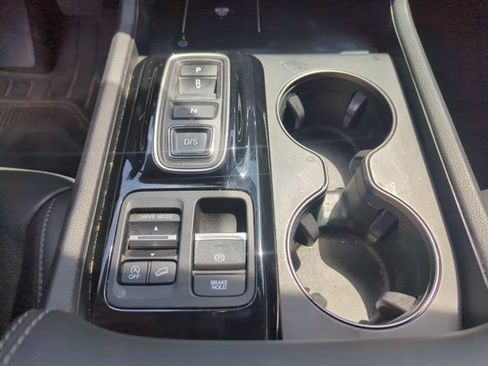 Used 2024 Honda Pilot EX-L image 16