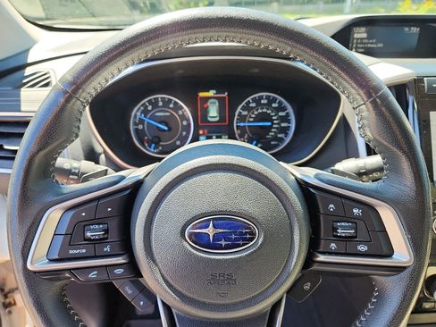 Used 2022 Subaru Ascent Limited w/ Technology Package image 22