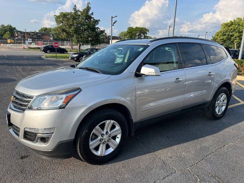 Used 2014 Chevrolet Traverse LT FWD image 6