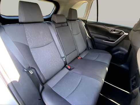 Used 2023 Toyota RAV4 XLE FWD image 37