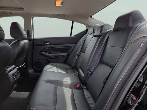 Used 2023 Nissan Altima 2.5 SL image 10