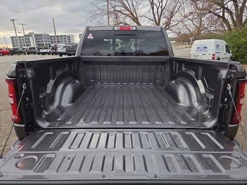 New 2026 RAM 1500 Big Horn AWD/4WD image 7