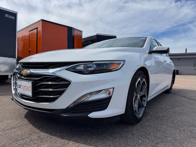 Used 2023 Chevrolet Malibu LT FWD image 3