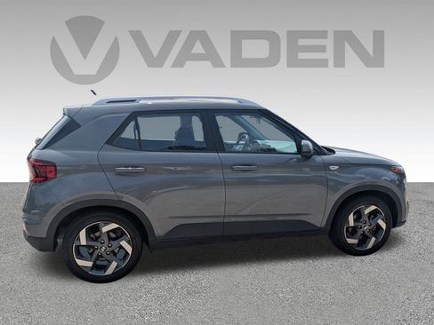 Used 2023 Hyundai Venue SEL w/ Cargo Package image 24