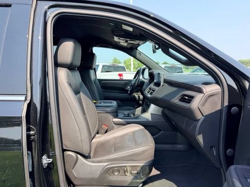 Used 2022 Chevrolet Tahoe LT AWD/4WD image 10
