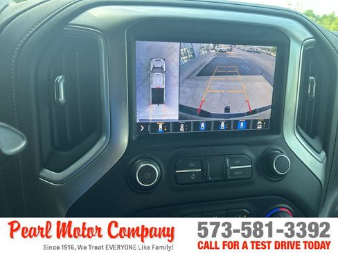 Certified 2020 Chevrolet Silverado 3500 LTZ w/ LTZ Premium Package AWD/4WD image 17