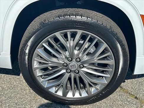 New 2027 Buick Enclave Avenir FWD image 15