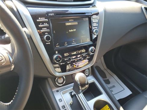 Certified 2024 Nissan Murano SV w/ SV Midnight Edition Package image 20