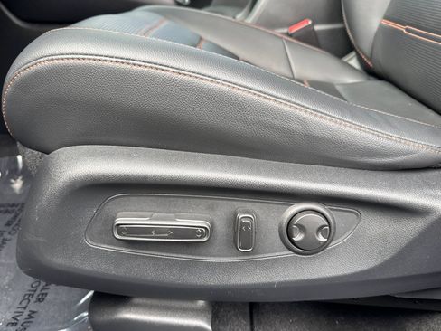 Used 2024 Honda CR-V Sport Touring image 14